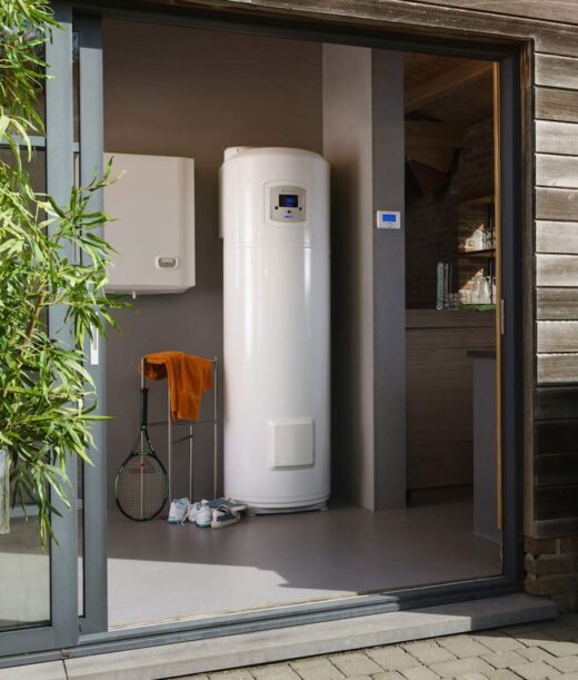 Installation et entretien de chauffe-eau thermodynamique à Tresses, près de Bordeaux